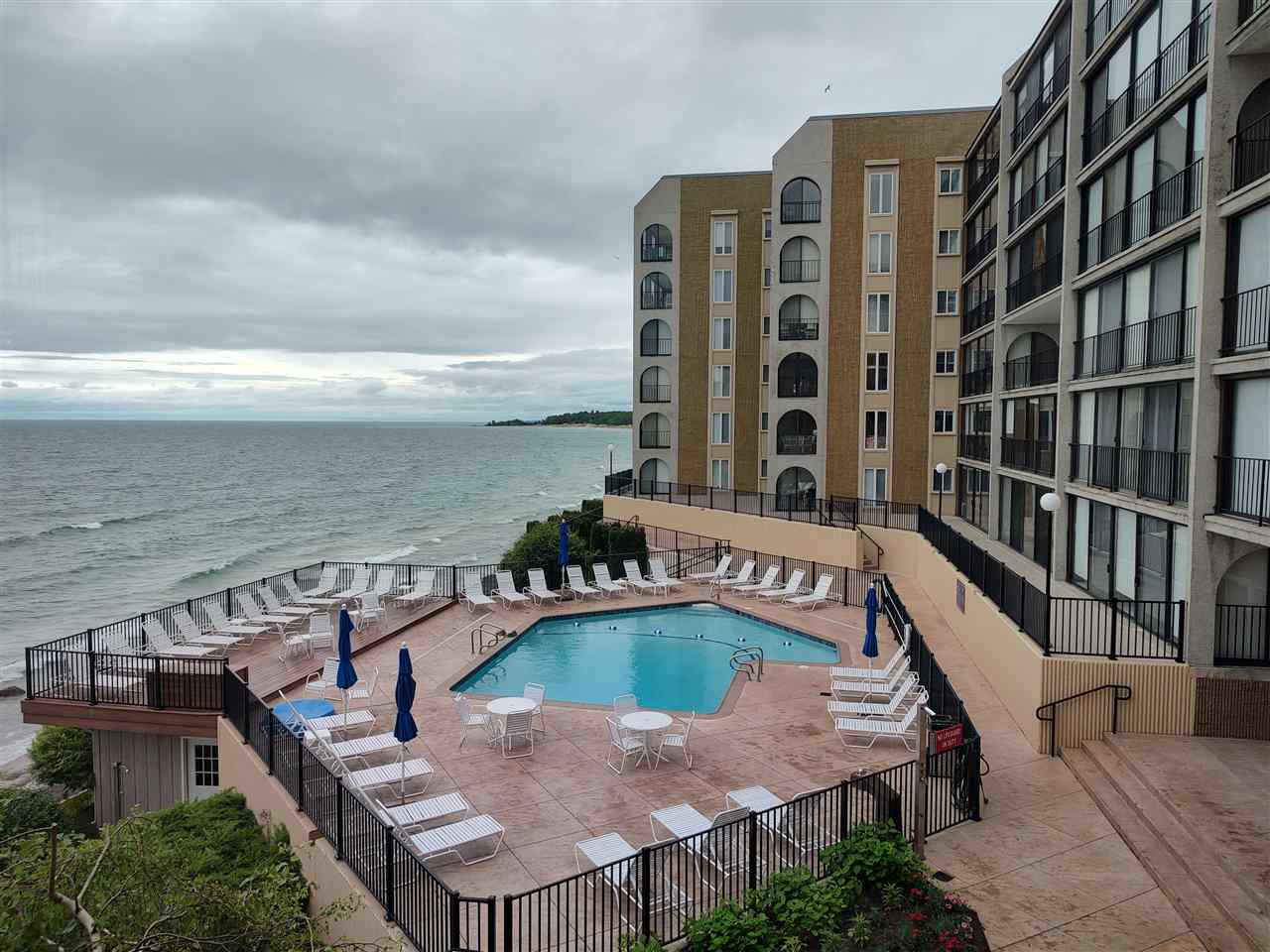 103 W Dixon Unit 202 Avenue Unit: 202