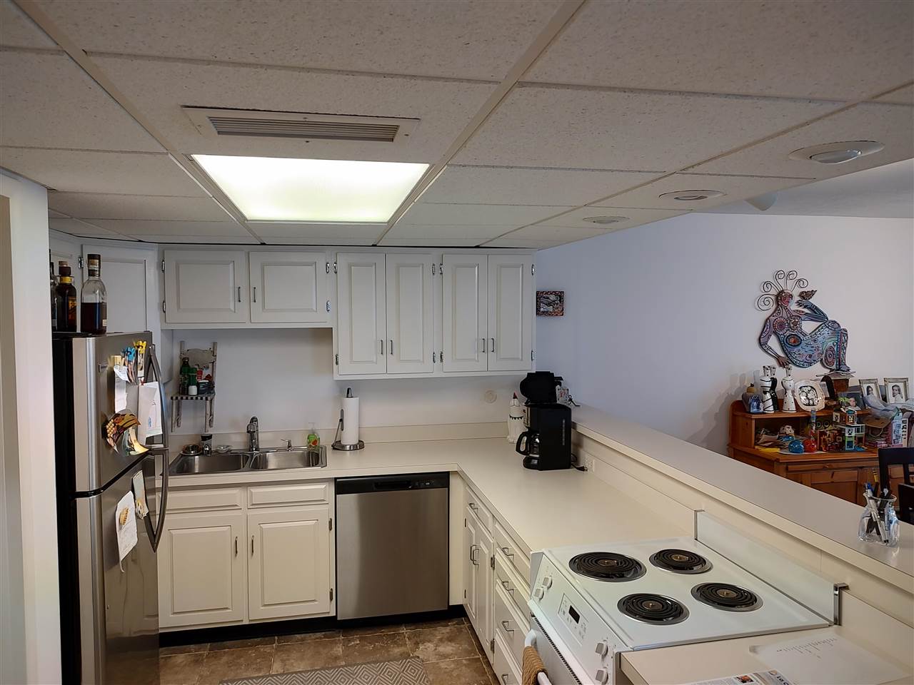 103 W Dixon Unit 202 Avenue Unit: 202