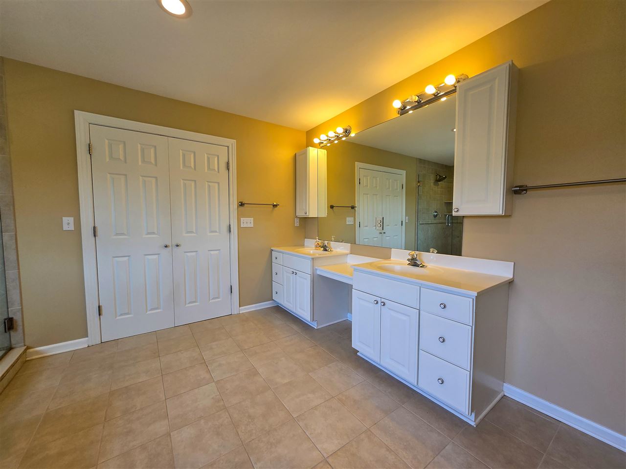 7190 Rolling Meadow Trail