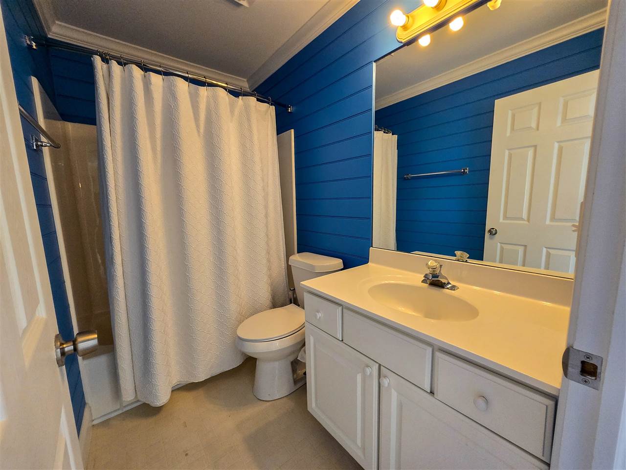 7190 Rolling Meadow Trail