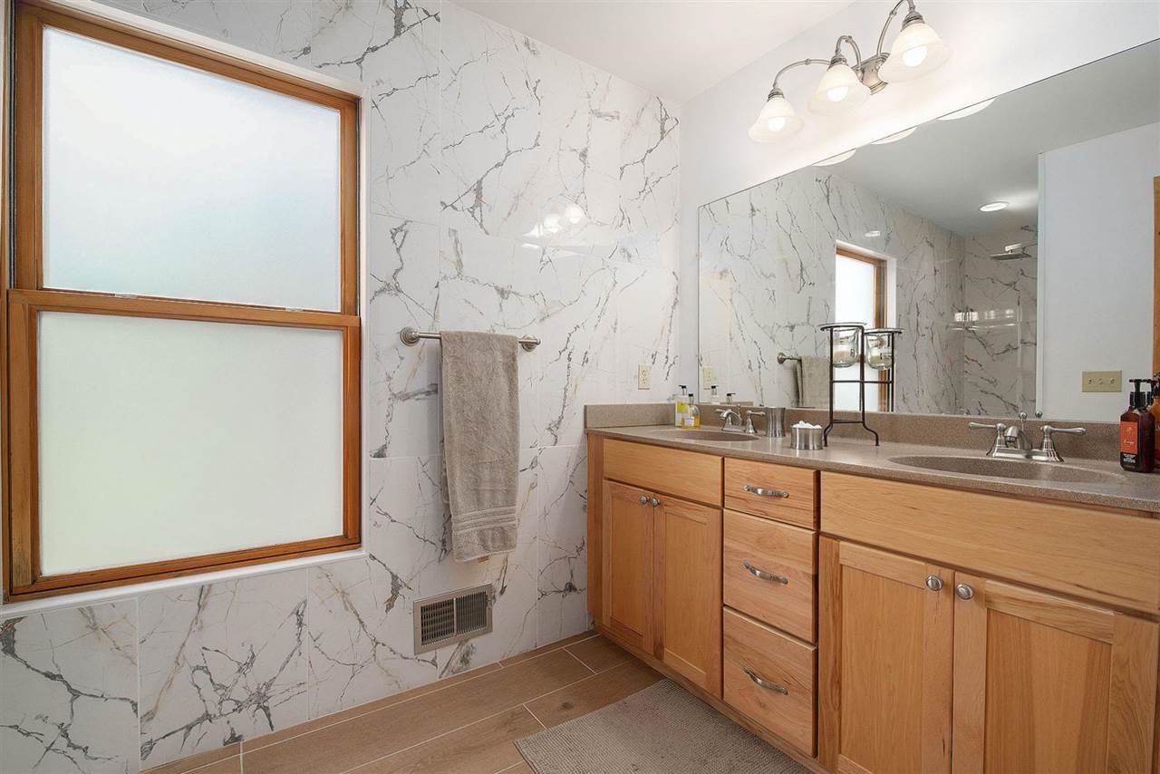 00870 W Crozier Road