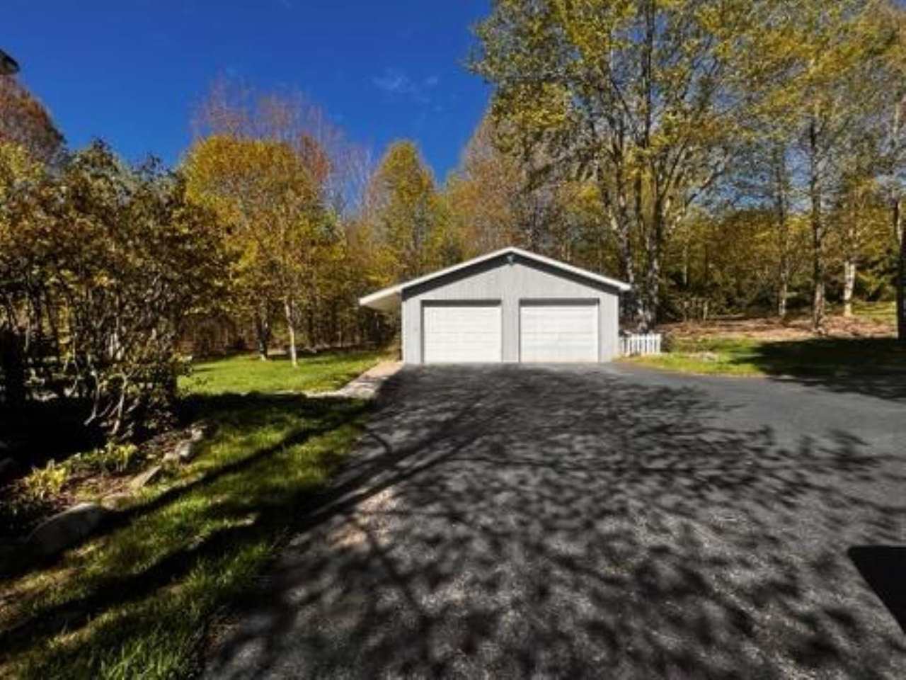 1039 Old Orchard Road