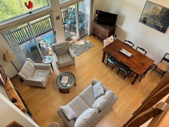 100 Hawkridge Drive