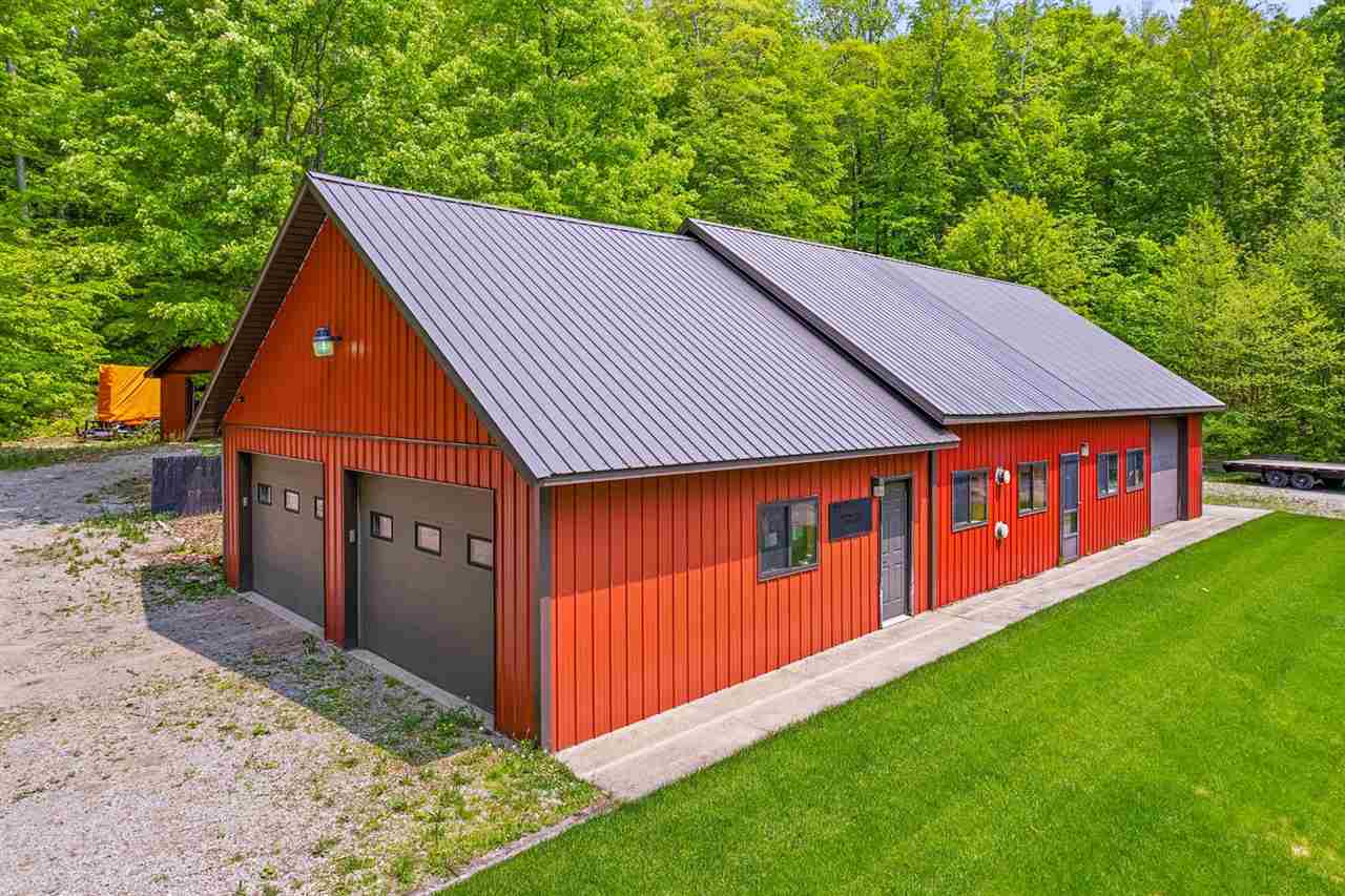3576 Ecker