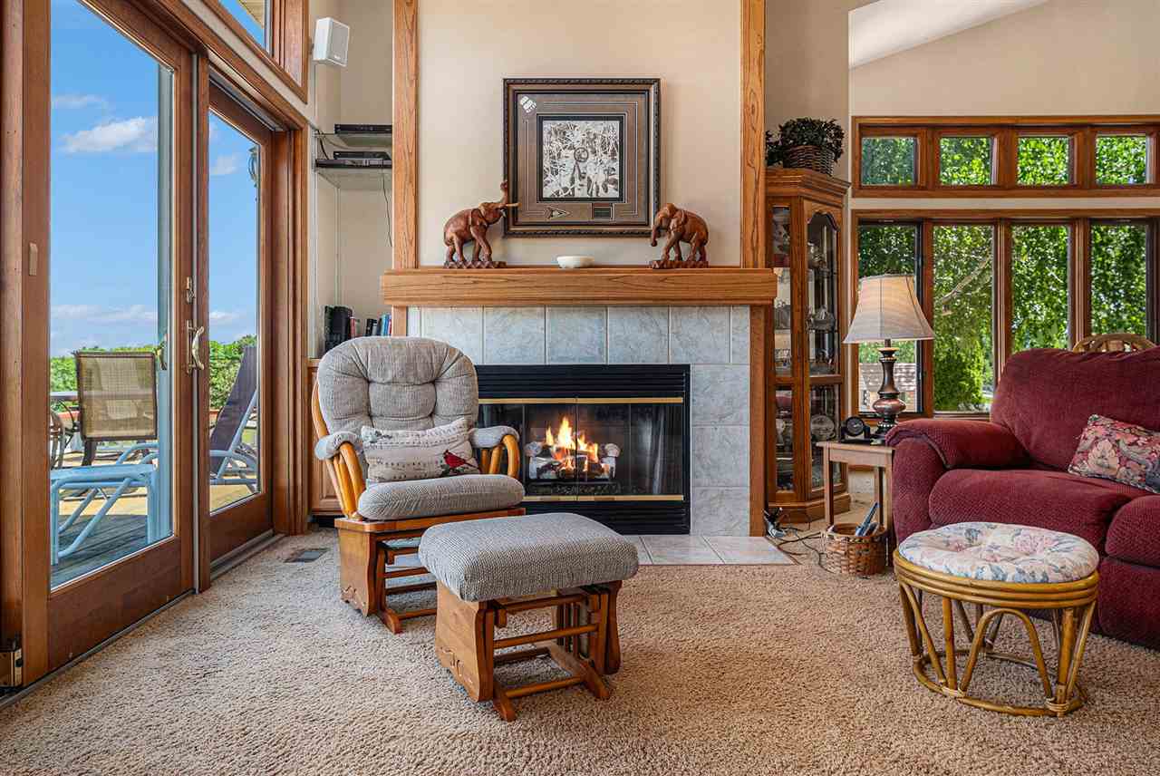 215 Lake Ridge Trail