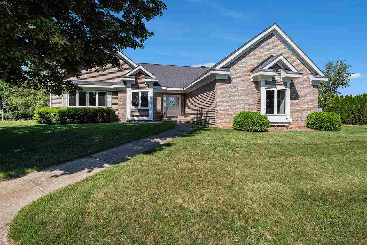 215 Lake Ridge Trail