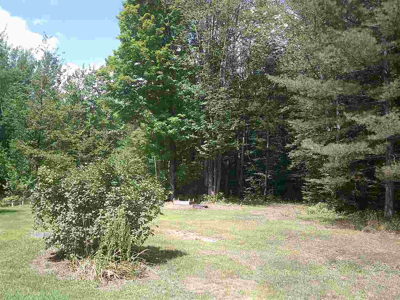469 NE Plum Valley Road