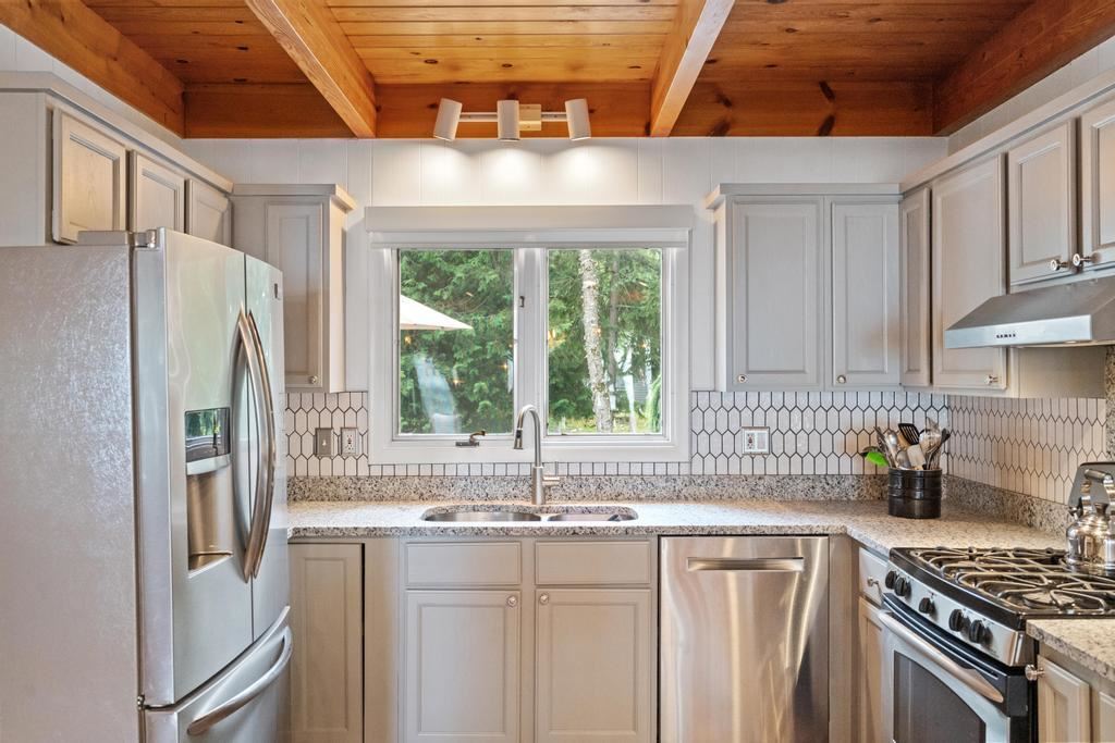 14959 Boulder Avenue