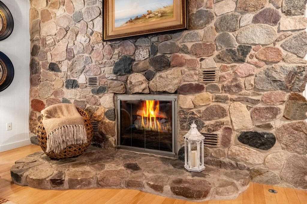 14959 Boulder Avenue