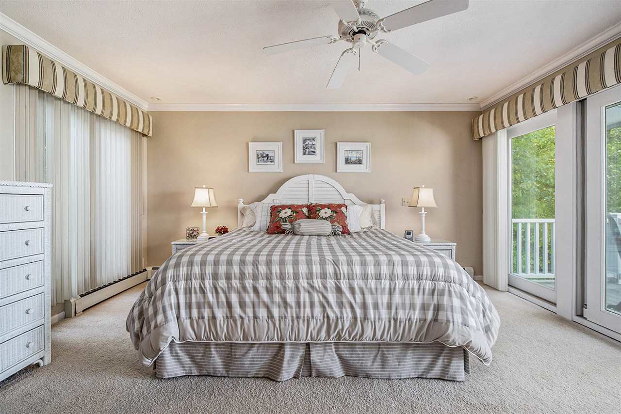 5365 Windward Passage