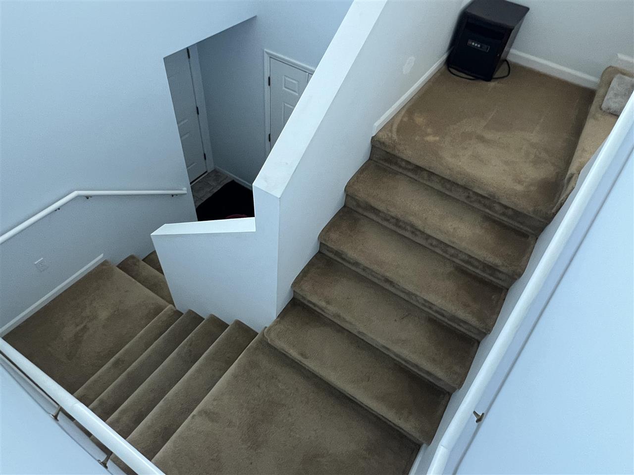 1491 CASTLE Drive Unit: 52