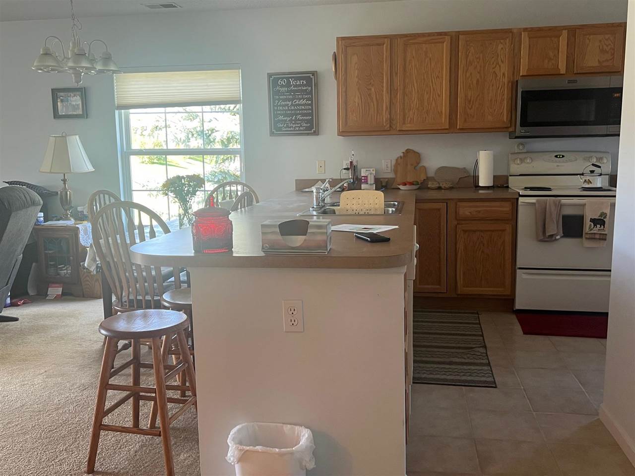 1491 CASTLE Drive Unit: 52