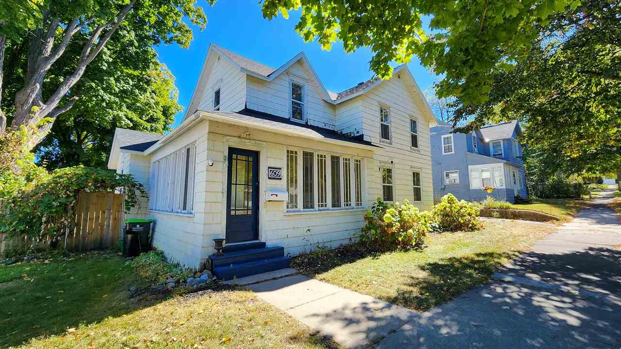 609 Elizabeth Street