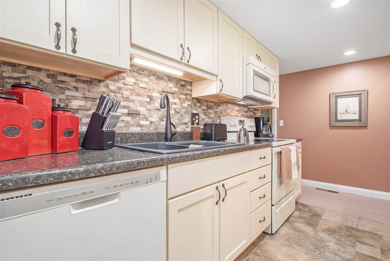 3400 Lakeside Drive South #22
