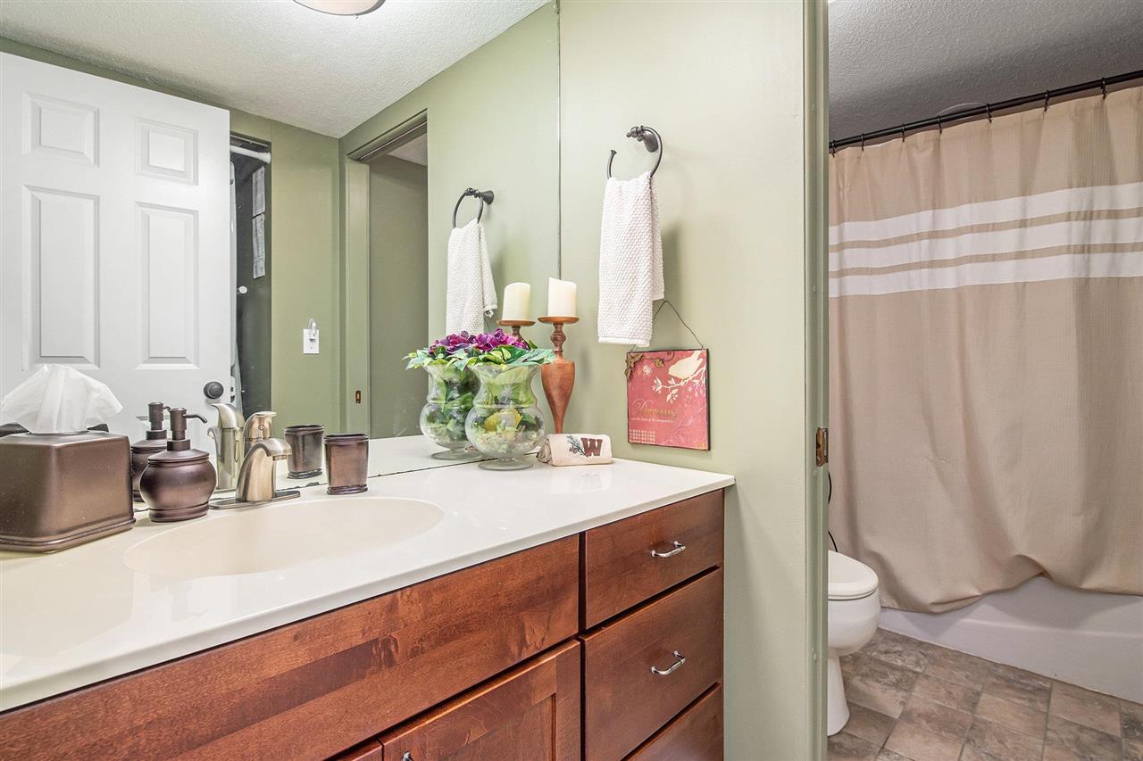 3400 Lakeside Drive South #22