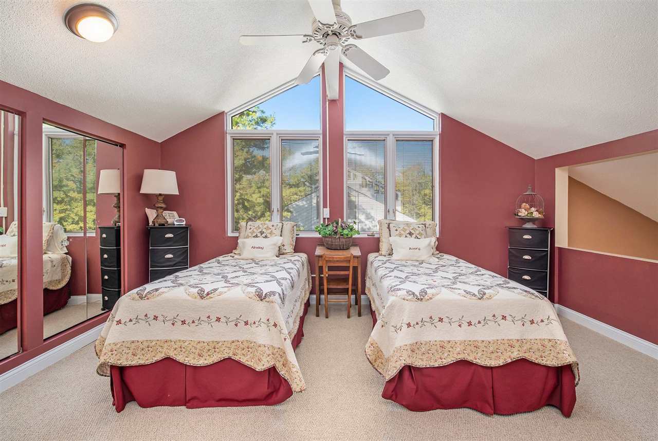 3400 Lakeside Drive South #22