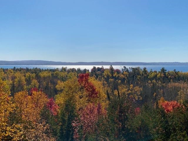 6918 Harbor - Petoskey Road