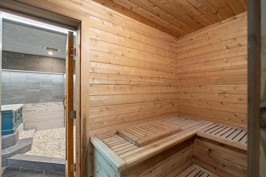 6918 Harbor - Petoskey Road