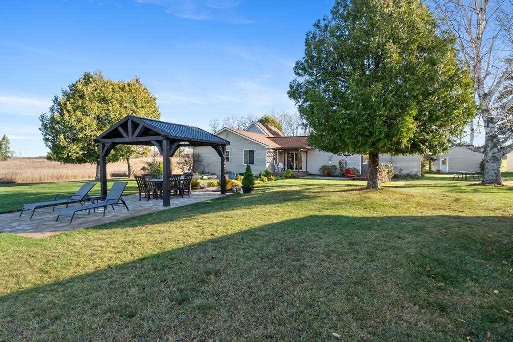 2850 Horton Bay Road