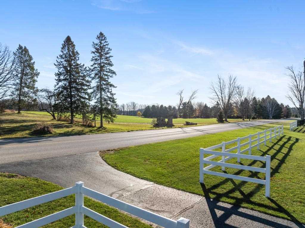 2850 Horton Bay Road