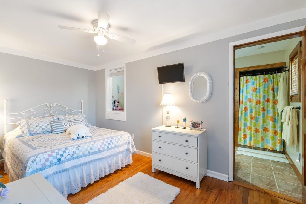 2850 Horton Bay Road