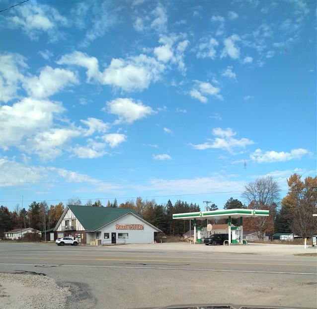 1714 Fox River Rd