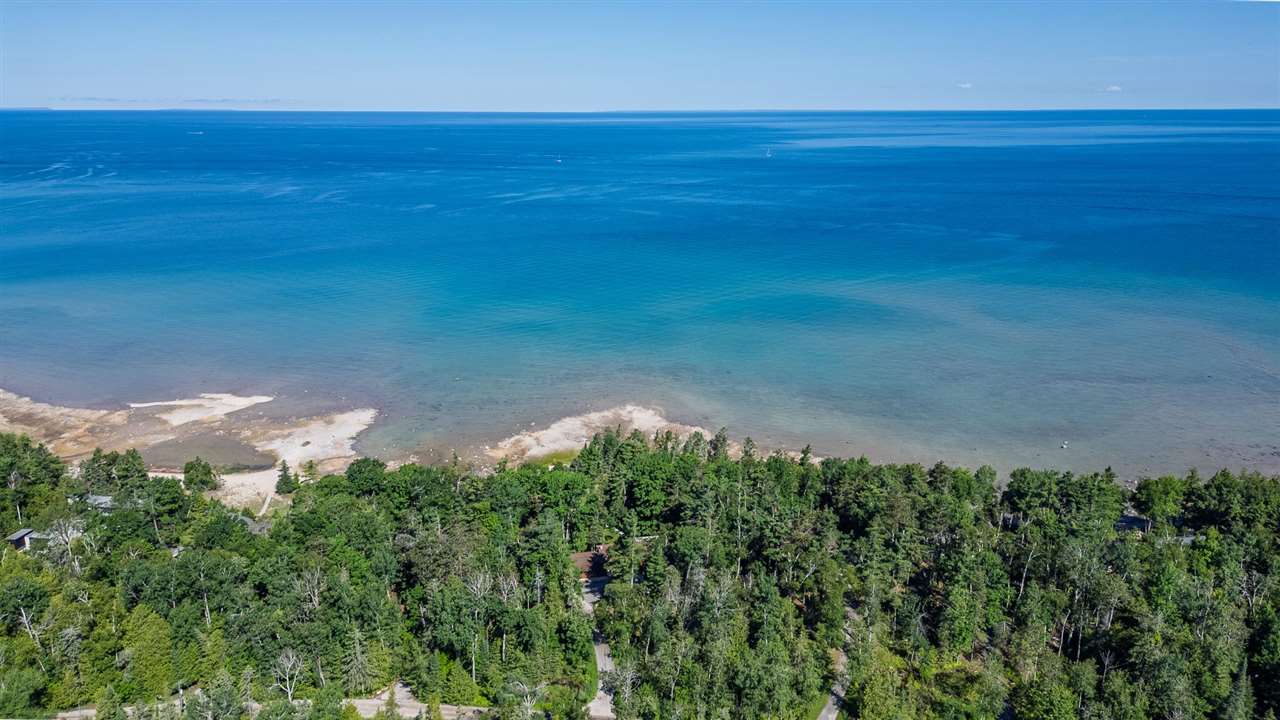 12411 Meanderline Road