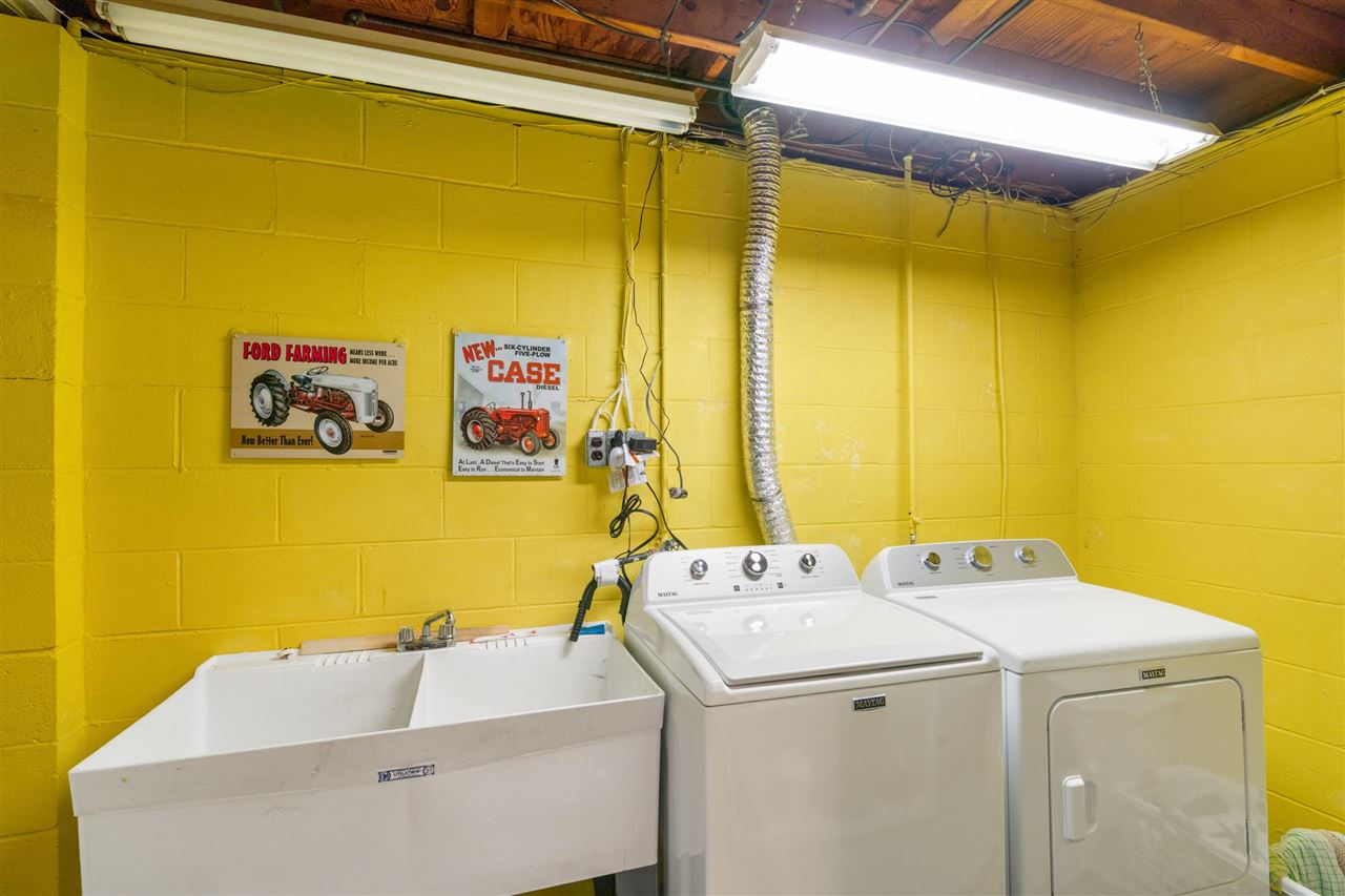 12411 Meanderline Road