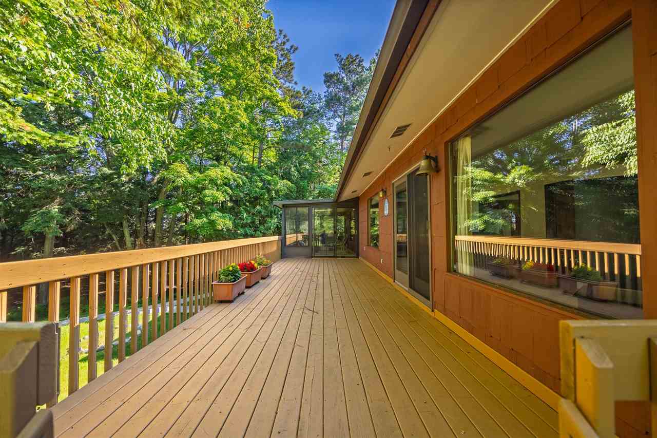 12411 Meanderline Road