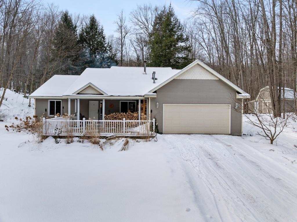 6767 Pincherry