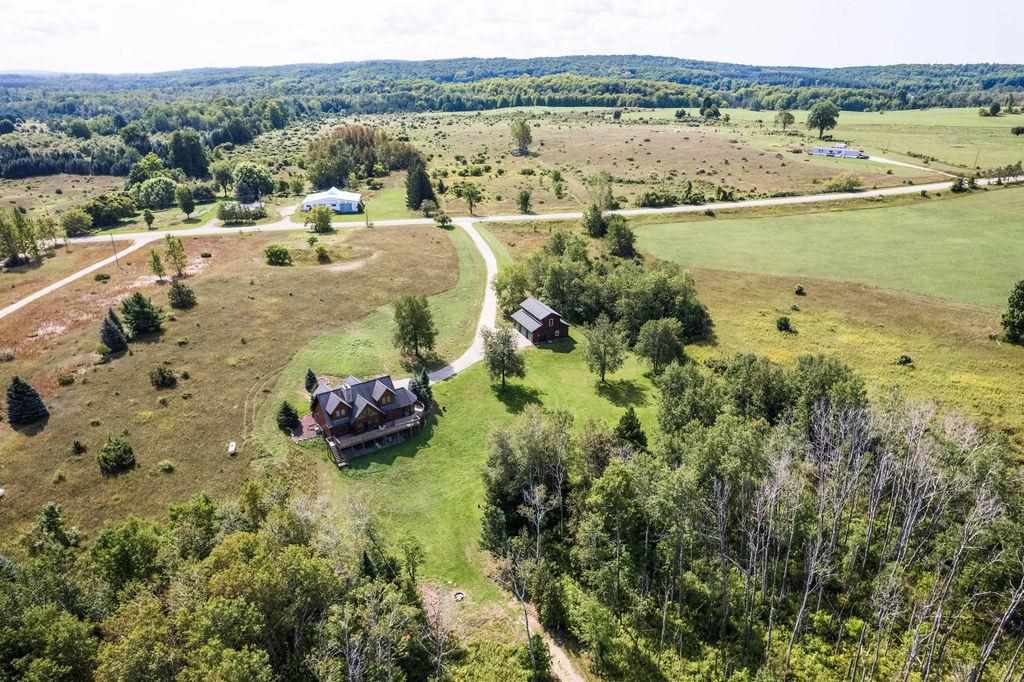 509 N Advance Road