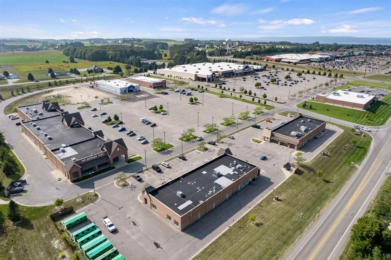 2160 Anderson Unit: 200