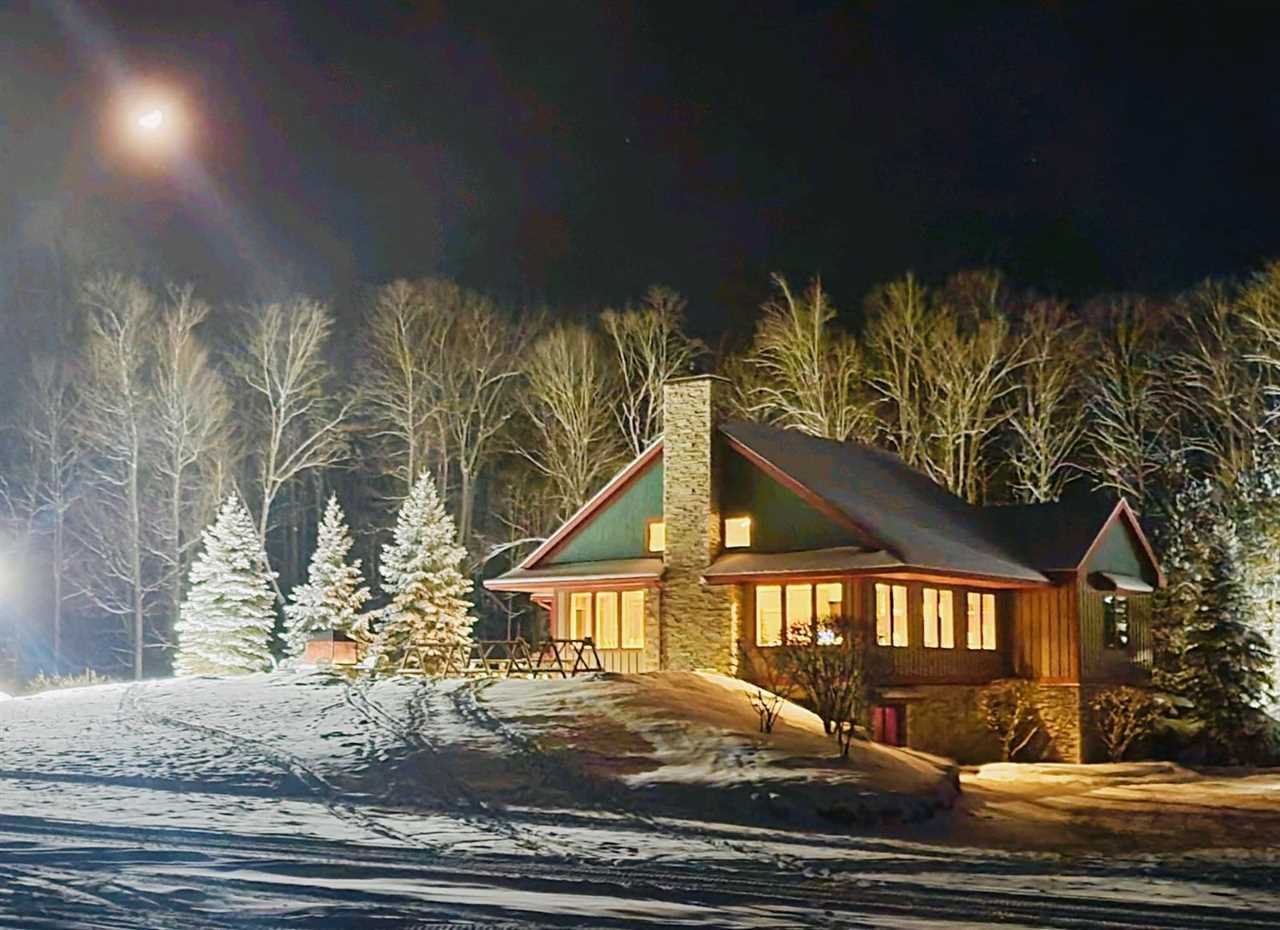 VL Innsbruck Lane Unit: Lot # 127