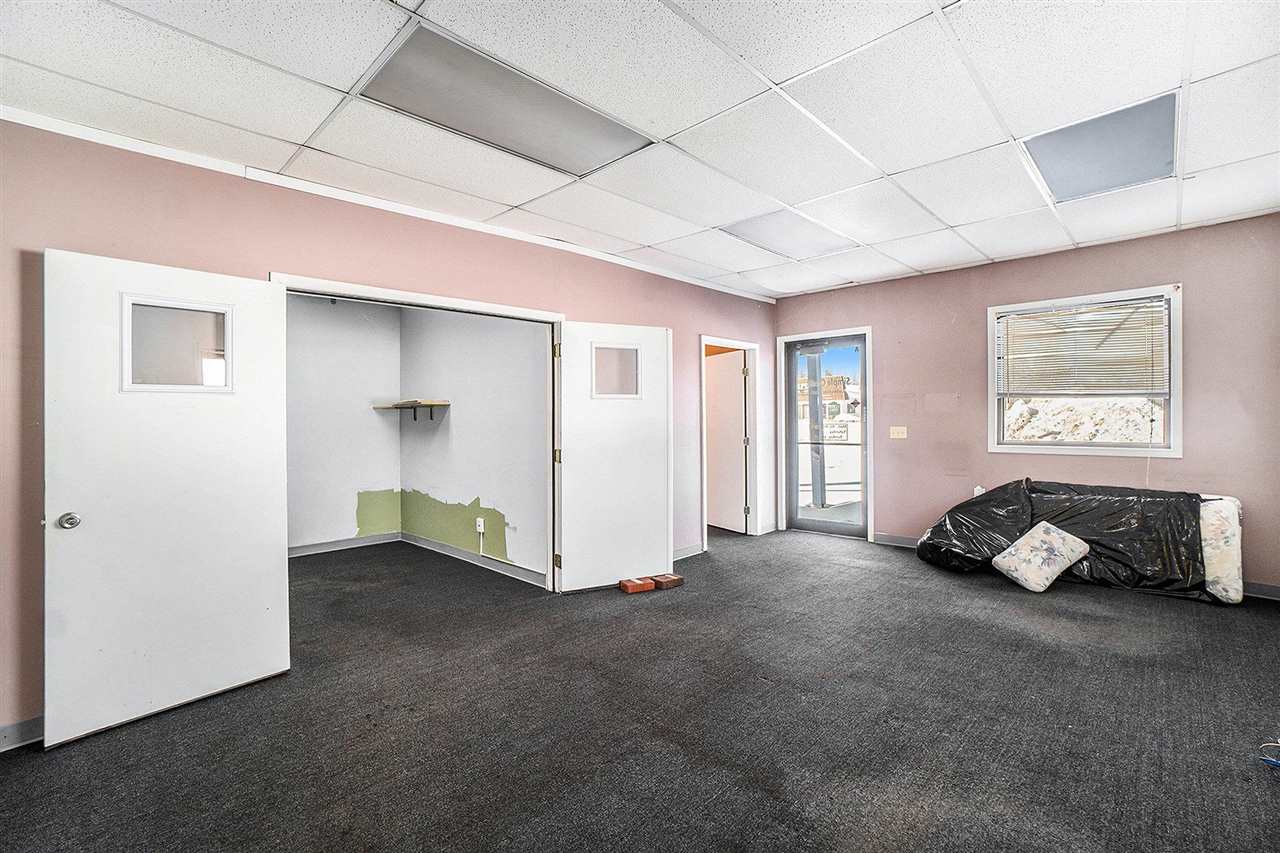 2356 N US 31 Highway