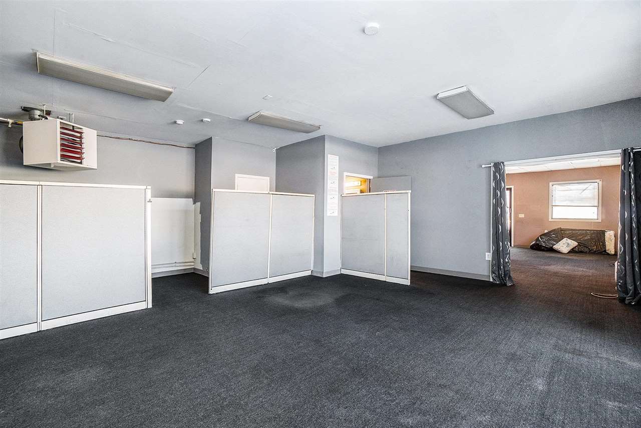 2356 N US 31 Highway