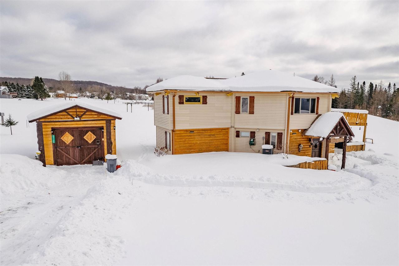 3150 Spring Drive