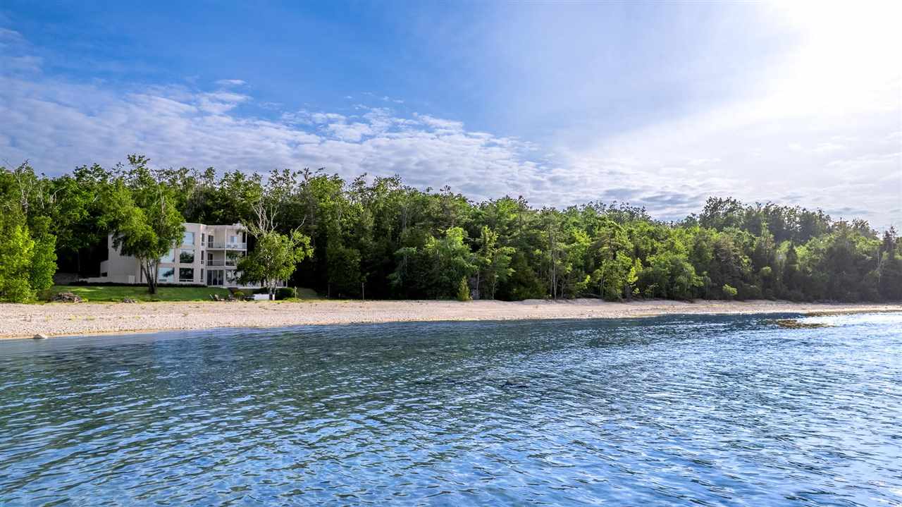 7857 Nine Mile Drive