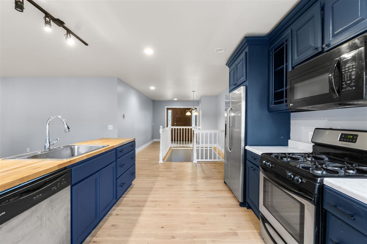 122 Meadow Wood Drive