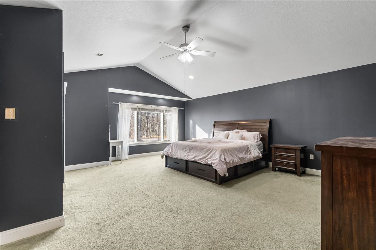 122 Meadow Wood Drive