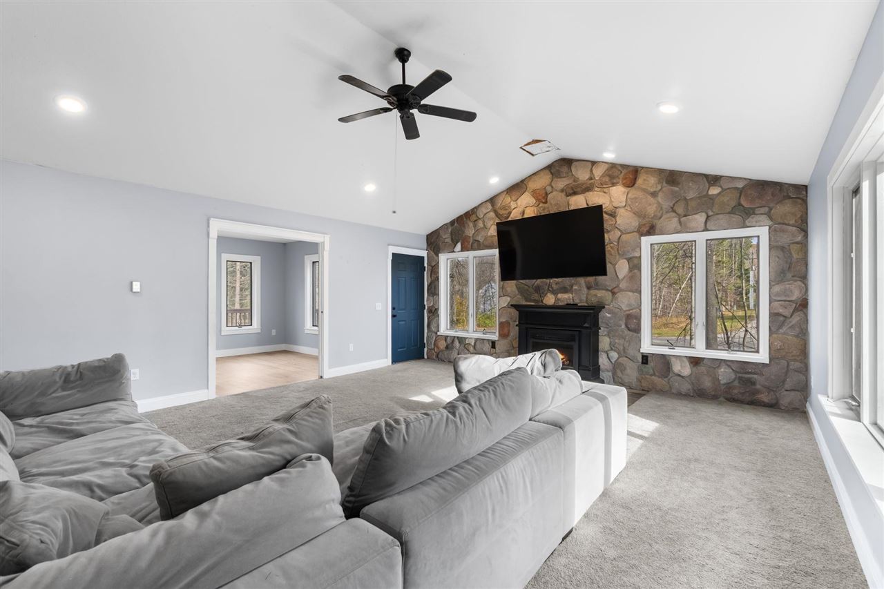 122 Meadow Wood Drive