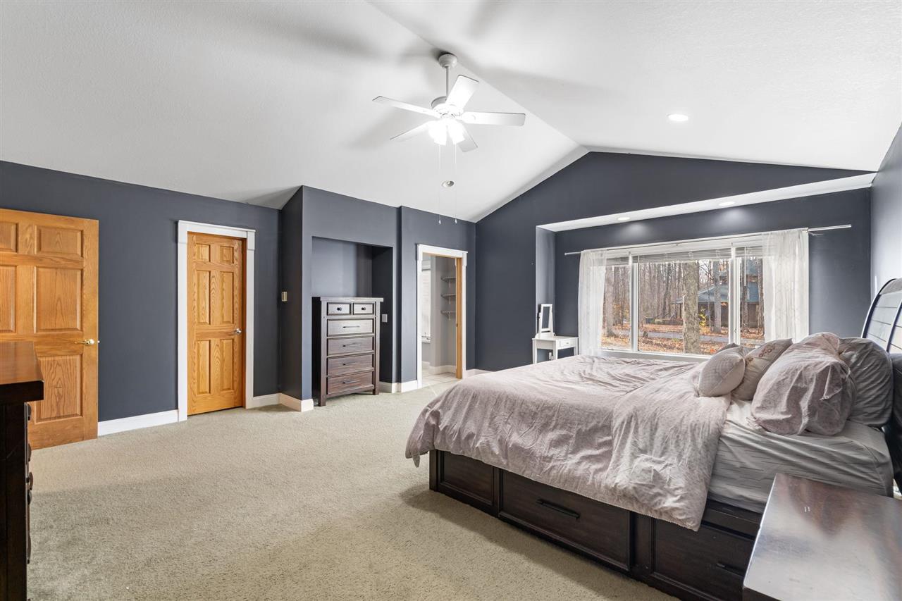 122 Meadow Wood Drive