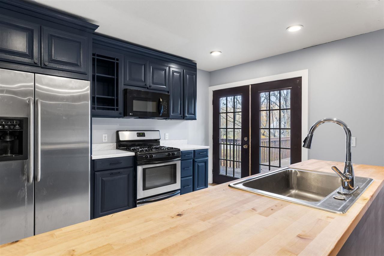 122 Meadow Wood Drive