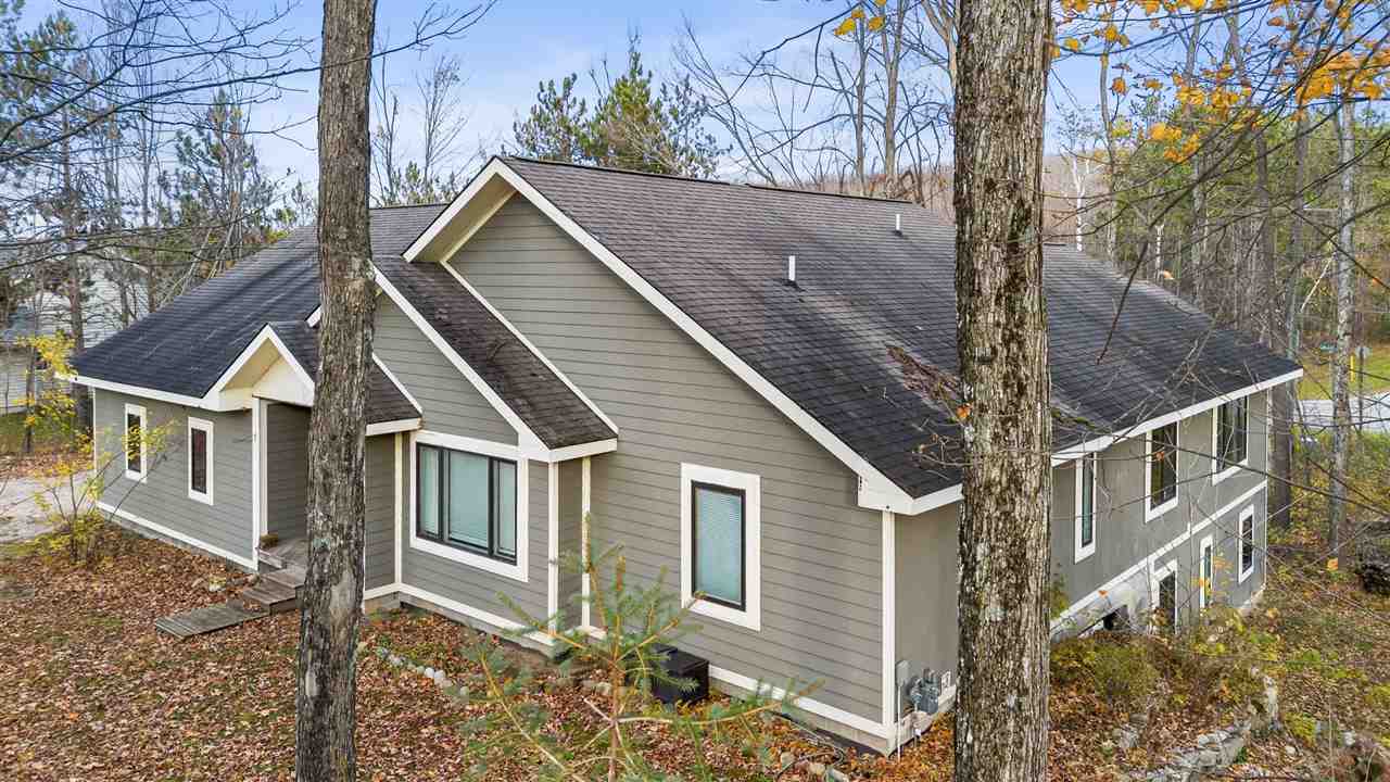 122 Meadow Wood Drive