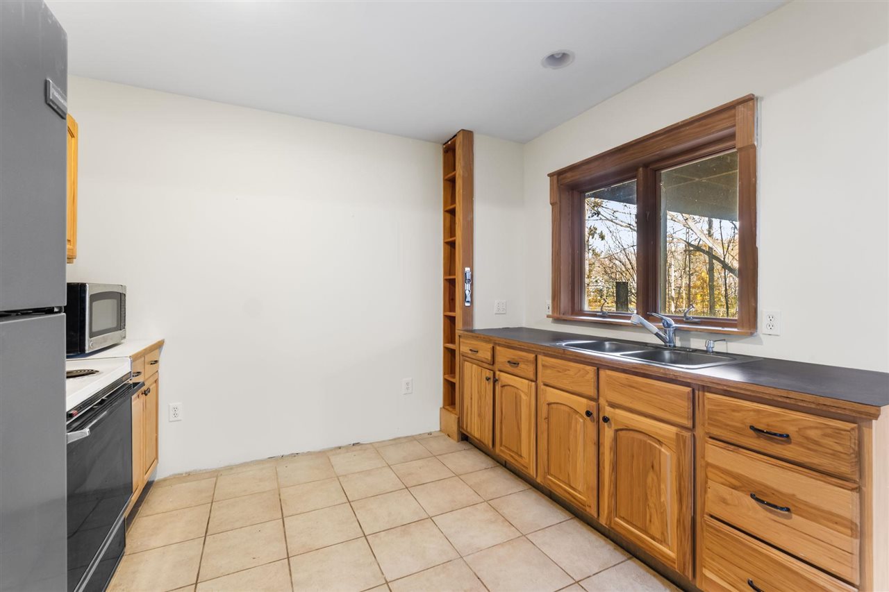 122 Meadow Wood Drive