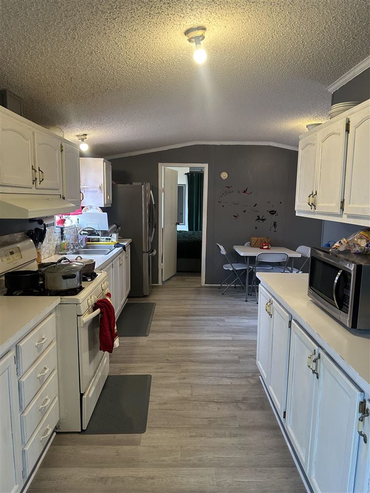 6685 N M-66 Unit: 150