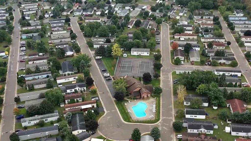 6685 N M-66 Unit: 150