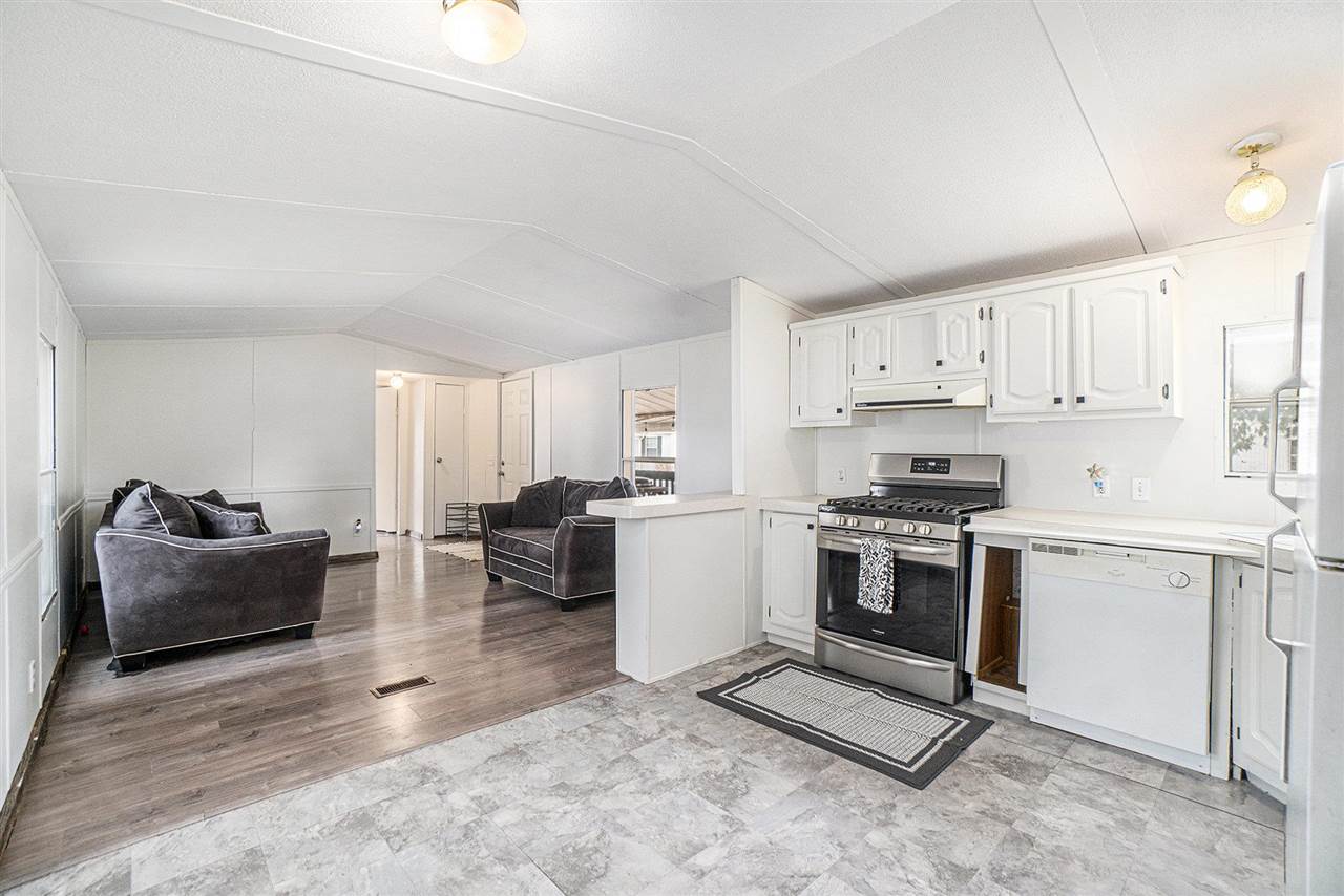 526 N Lake Street Unit: 38
