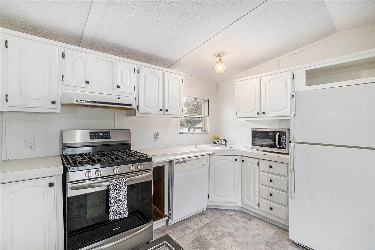 526 N Lake Street Unit: 38