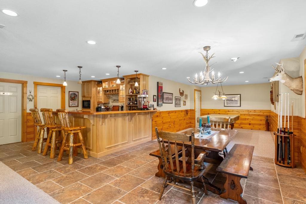 1750 Forest Ridge Trail