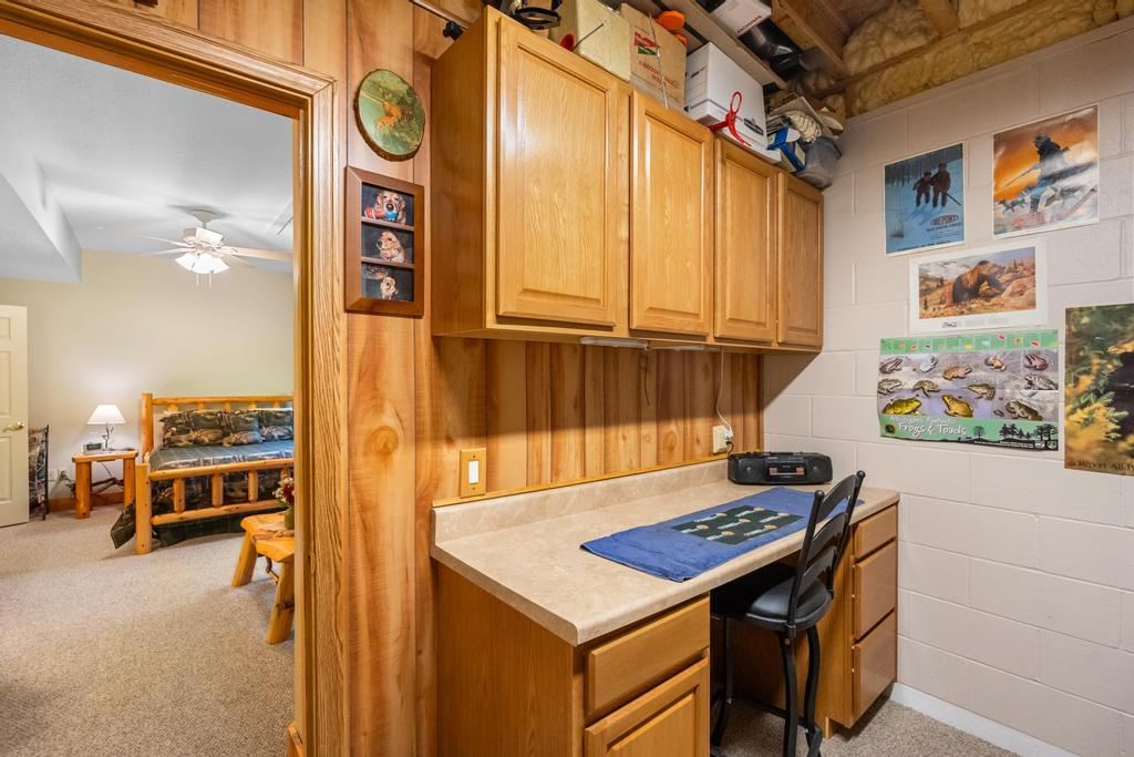 1750 Forest Ridge Trail